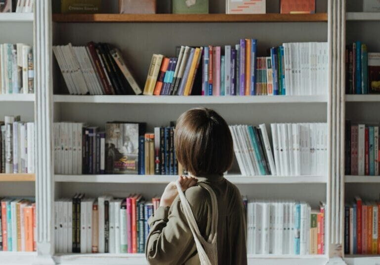 5 Most Popular Book Cover Designs of All Time